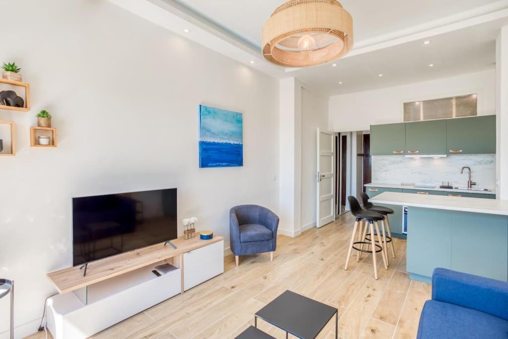 #43 Design Studio Terrace Ac Wifi Sea View 1Min Beach Nice Bagian luar foto