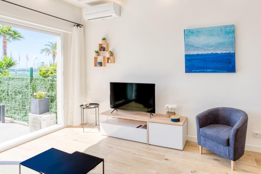#43 Design Studio Terrace Ac Wifi Sea View 1Min Beach Nice Bagian luar foto
